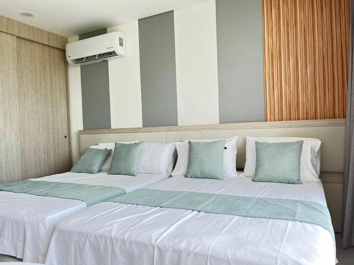 Economical For 4 Looking For A Sea View